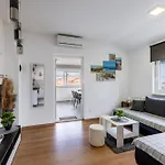 Apartment With Parking Space - 25015 *